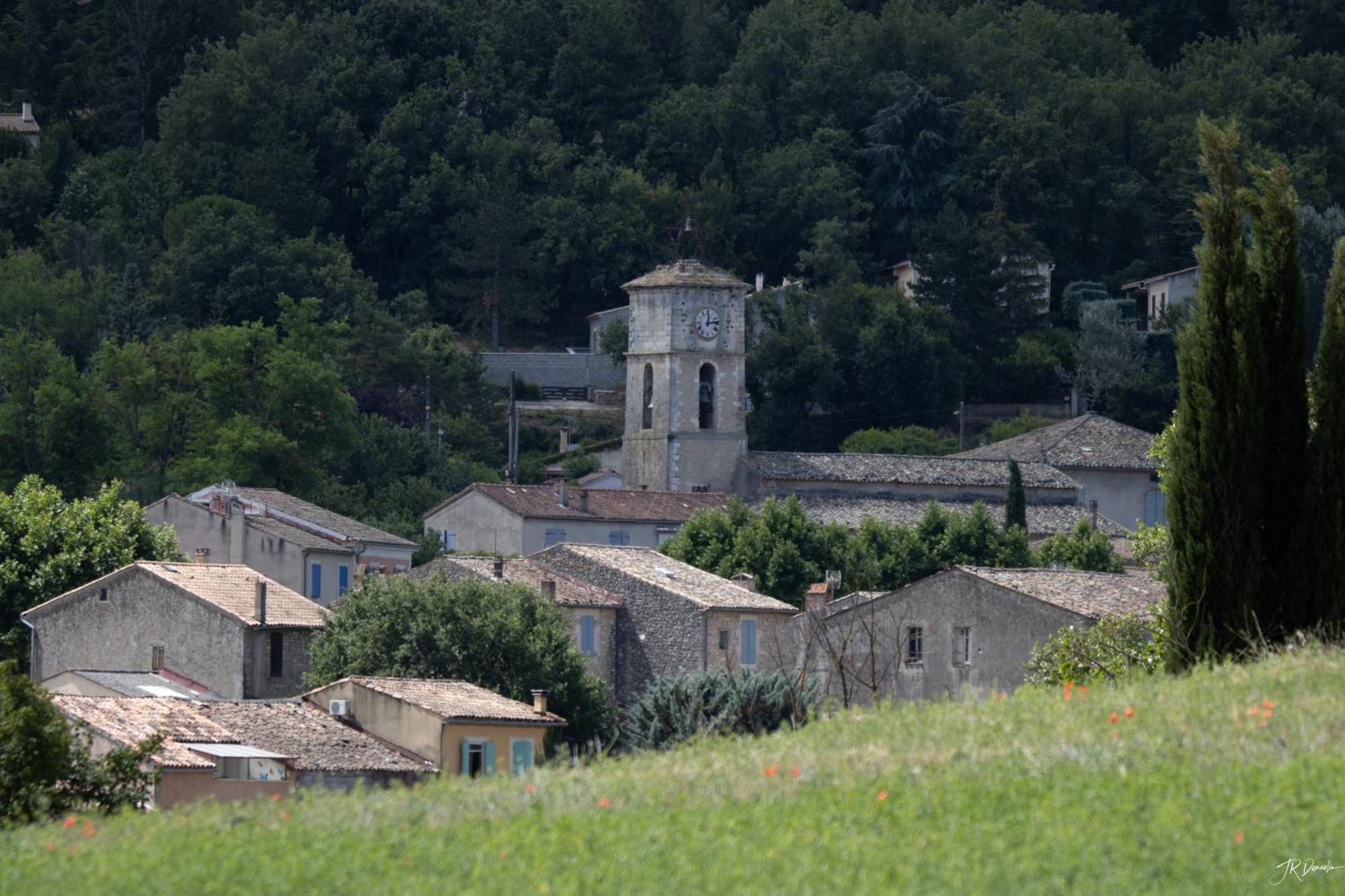 Studio Dans Le Luberon Céreste Eksteriør bilde